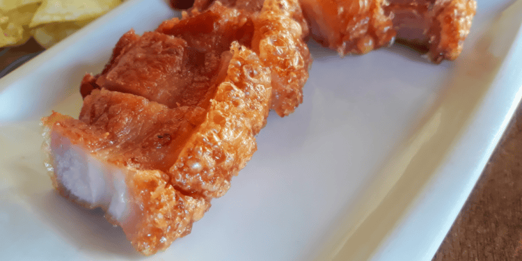 Delicia de carne frita tradicional de Soria, perfecta para inversion en gastronomía soriana.