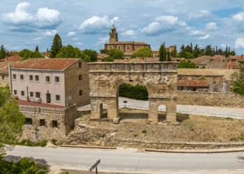 Guinness World Records en Medinaceli, Soria con la Charanga Más Grande del Mundo