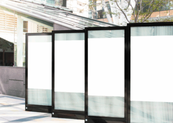 Neexo lanza en Soria ‘Smartmupi’, una pantalla inteligente que adapta la publicidad en tiempo real con IA