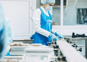 Embutidos La Hoguera en Soria, innovación y calidad en producción de embutidos.